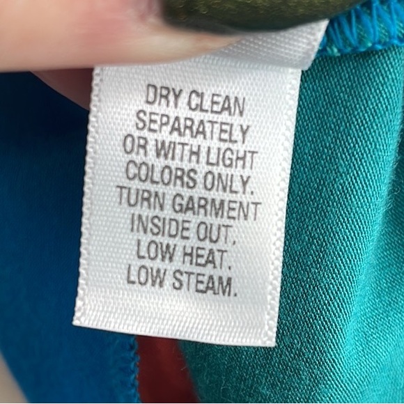 St John 2 piece cardigan jacket and t-shirt set - medium/6 - Picture 15 of 15